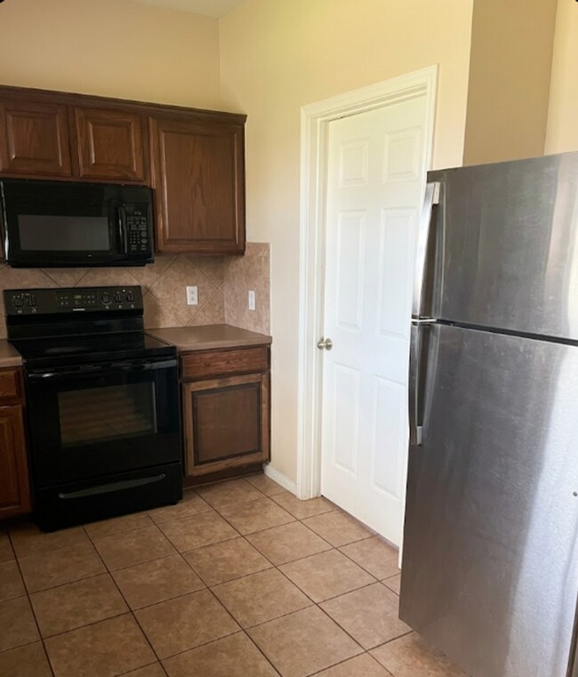 Building Photo - AVAILABLE MID MAY; APPLY TODAY AT OUR WEBSITE!!