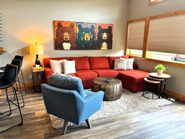 Building Photo - Monthly Rental- La Riva Del Lago #211