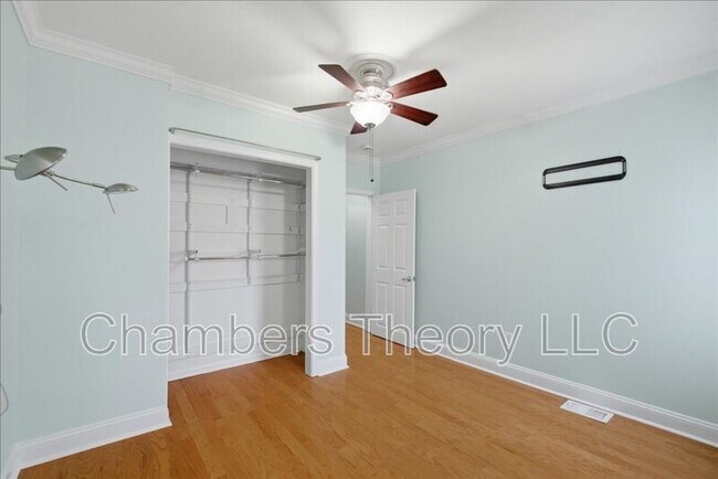 Building Photo - 1535 Constitution Ave NE