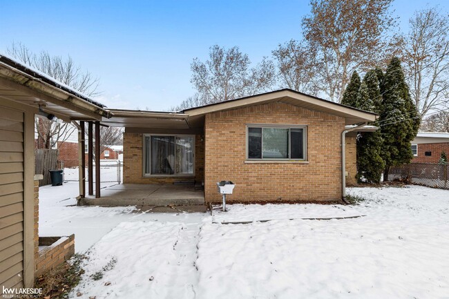 Building Photo - 5342 Streefkerk Dr