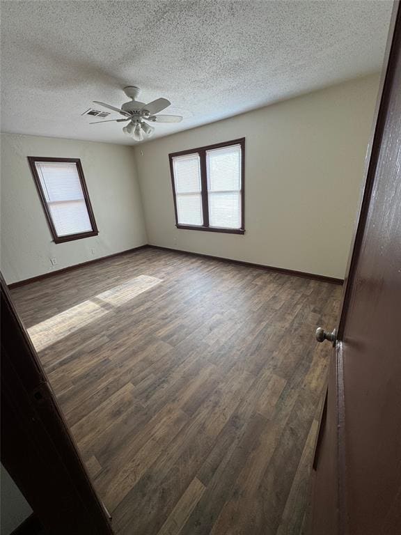 Building Photo - 2119 NE 26th St