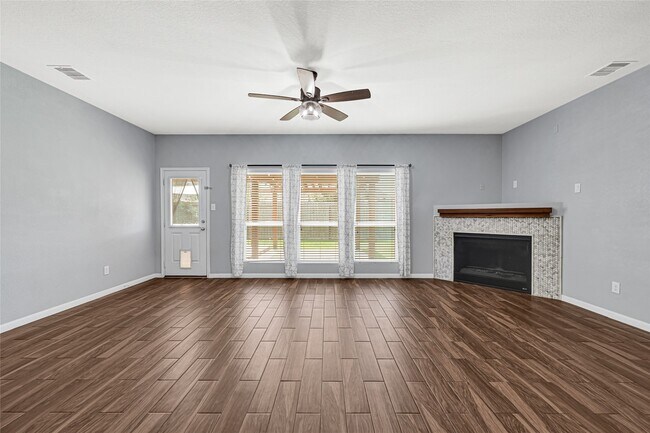 Building Photo - 29467 Iris Bloom Ct