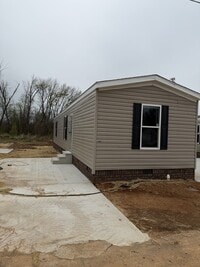 Building Photo - 404 Parker St