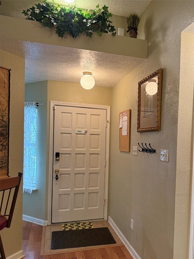 Building Photo - 335 Anchor Way