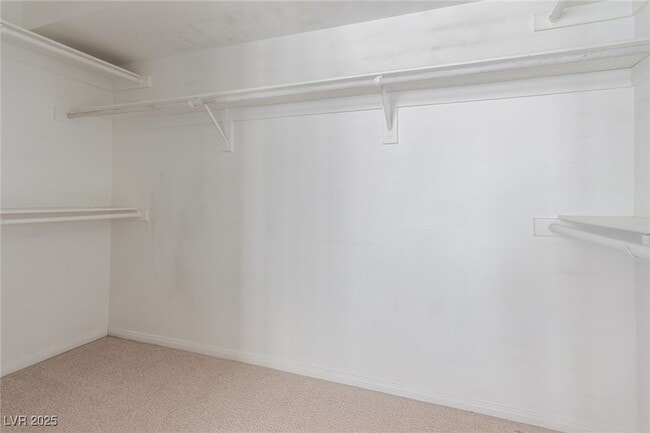Building Photo - 3030 Cooper Creek Dr