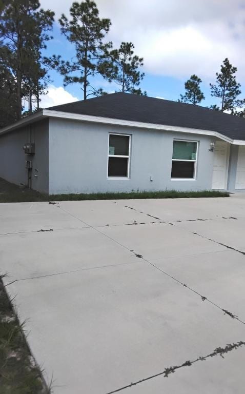 Building Photo - 9426 N Manashee Dr