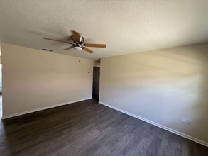 Building Photo - 459 Beech Ave
