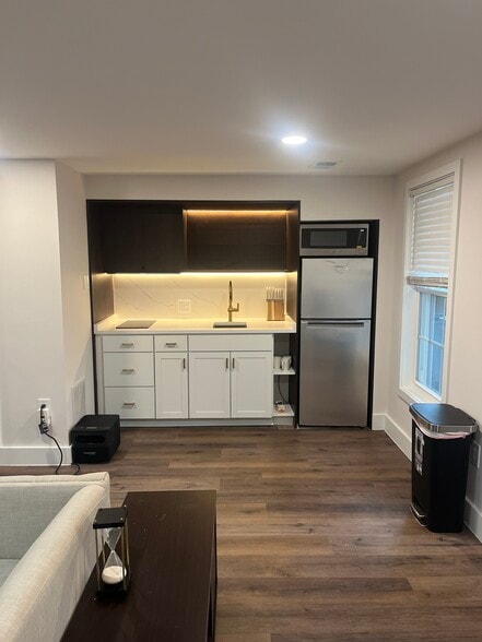 Building Photo - 21968 Box Car Square