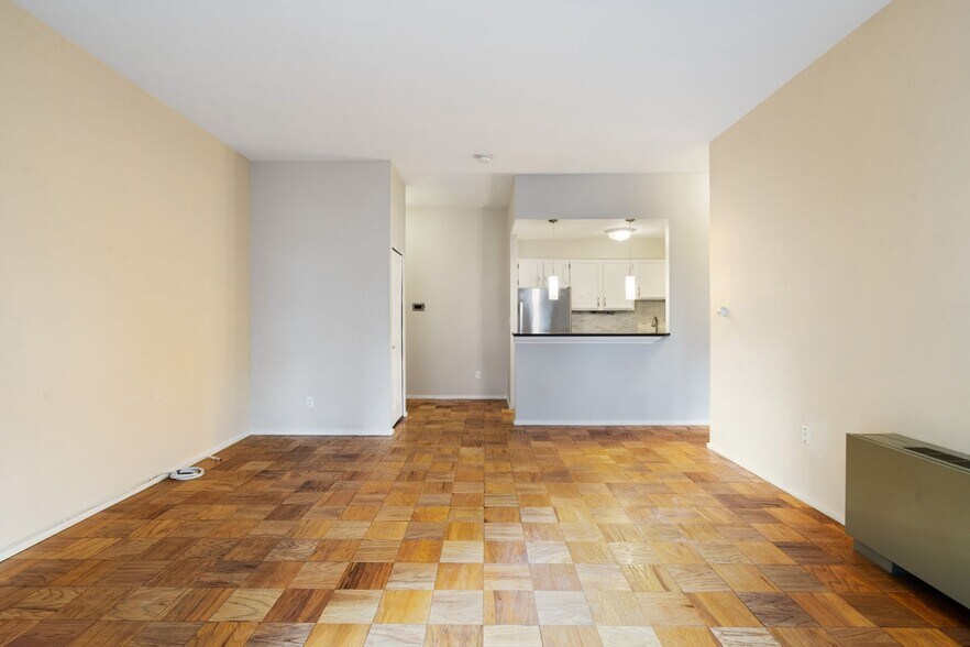 Building Photo - 27 Bowdoin St