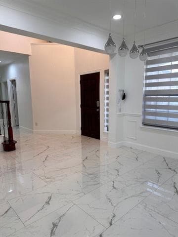 Building Photo - 1060 Valley Vista Dr