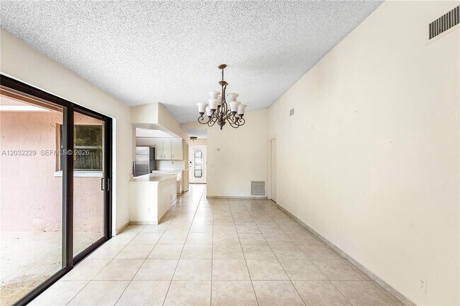 Building Photo - 1586 Old Cypress Trail
