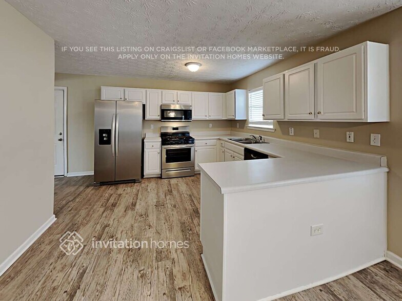 Building Photo - 1630 Garden Ct NW