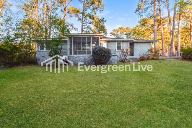 Building Photo - 568 Rainbow Cir