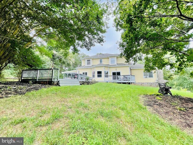 Building Photo - 1474 Freeman Dr