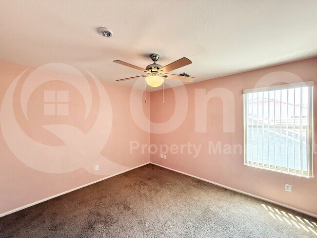Building Photo - 4413 E Odessa Dr