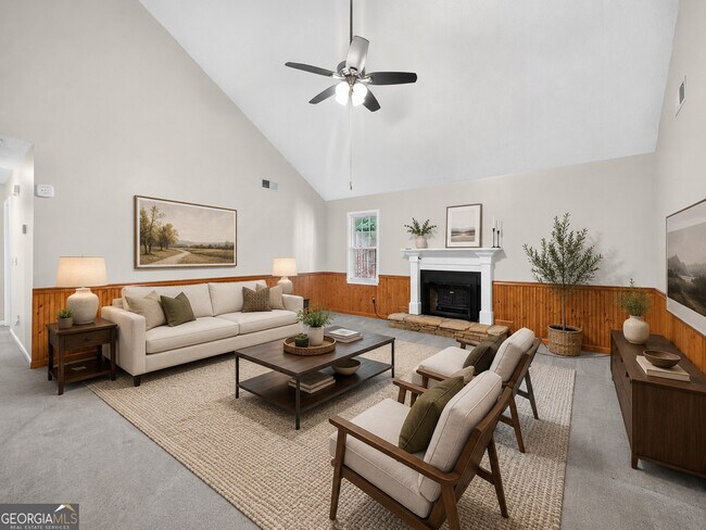 Building Photo - 129 Springbrook Dr