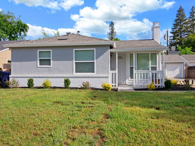 Building Photo - FOR RENT in Sacramento! 2533 Michelle Dr, ...