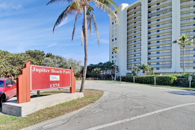 Building Photo - 100 Ocean Trail Way