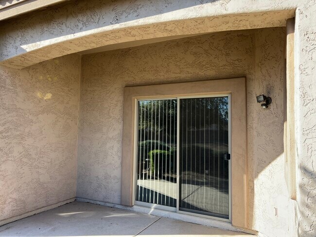 Building Photo - 25 S Quinn Cir