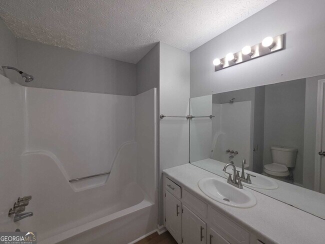 Building Photo - 131 Toby Springs Ln