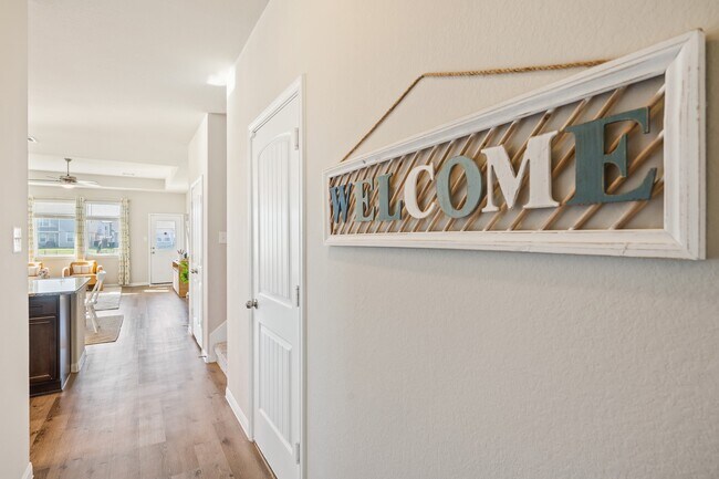 Building Photo - 24731 Allori Ct
