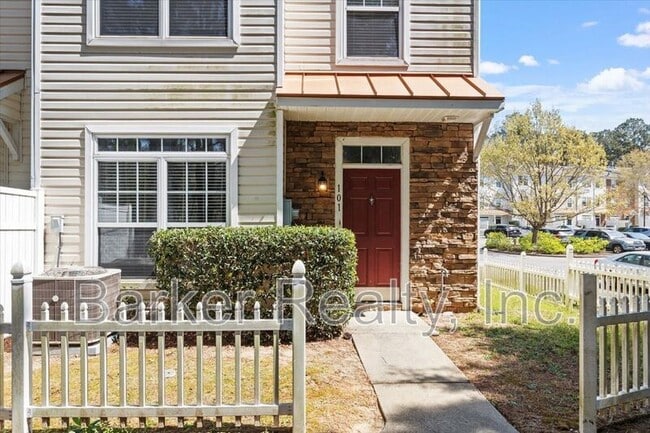 Primary Photo - 11731 Mezzanine Dr