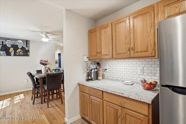 Building Photo - 12 Rockway Ct