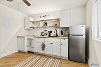 Building Photo - 3801 SW Triana Blvd
