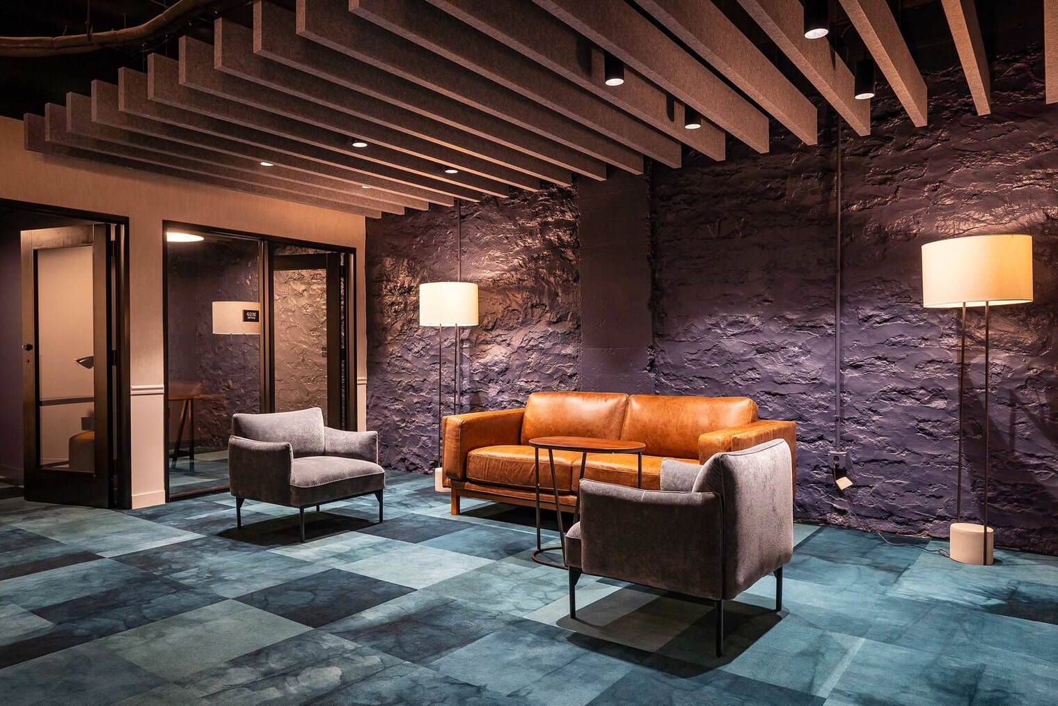 Building Photo - 205 W 4th St