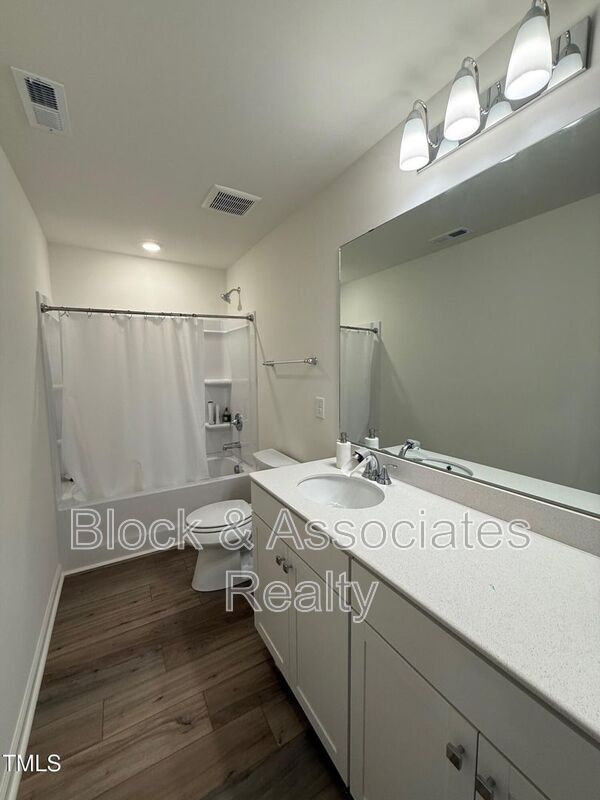 Building Photo - 177 Shadowdale Ln