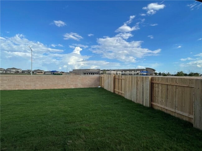 Building Photo - 14109 Pennington Ln