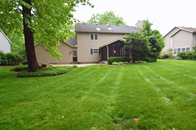 Building Photo - Penn Schools, executive home 4 bedroom 2.5...