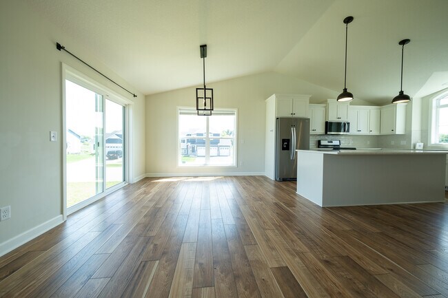 Building Photo - 17318 Encina Path
