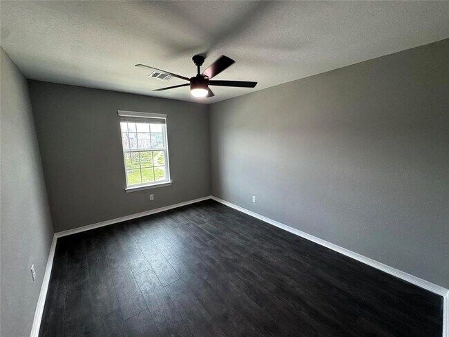 Building Photo - 12678 Beatrice Terrace Dr