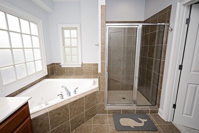 Building Photo - 856 Harborside Ln