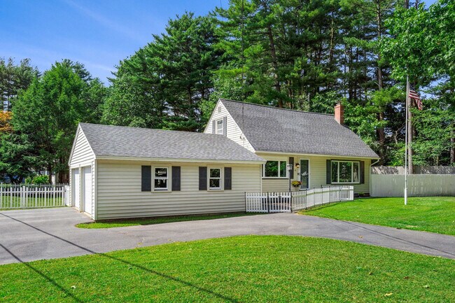 Building Photo - 6 Elwyn Rd