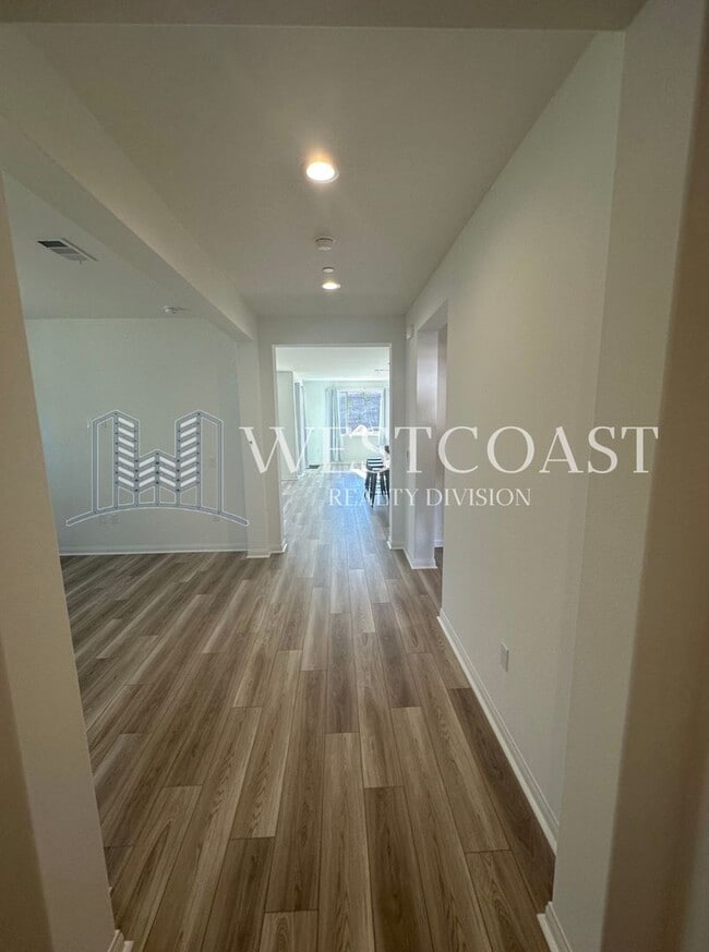 Building Photo - Modern 55+ Menifee Home w/ New Appliances | 2 Bed + Office | Available Jan 1