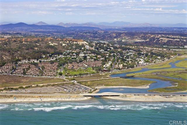 Building Photo - 2260 Del Mar Scenic Pkwy