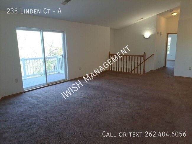 Building Photo - 235 Linden Ct