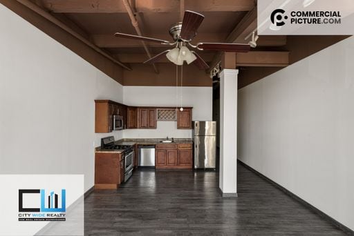 Building Photo - 2200 E Venango St