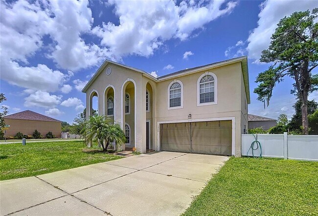 Building Photo - 5060 Spanish Oaks Blvd