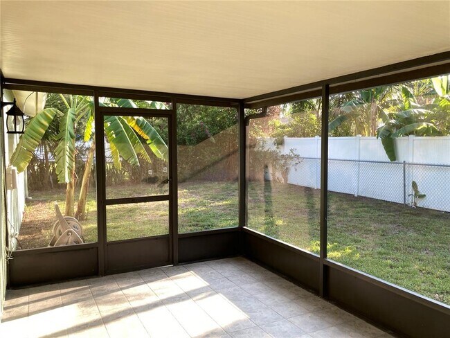 Building Photo - 6009 Ambassador Dr