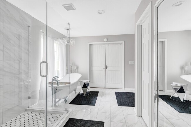 Building Photo - 19610 Forest Fern Dr