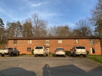 Building Photo - Campus Apartments Riverside