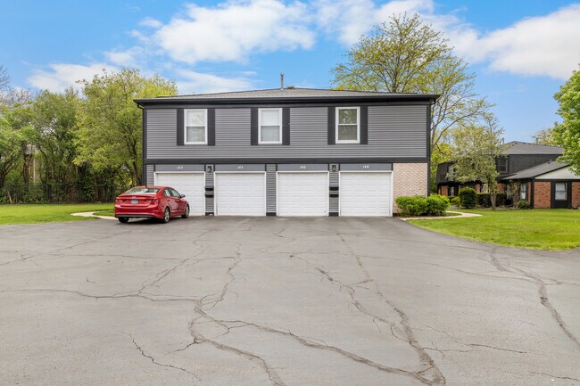 Building Photo - 146 W Inverrary Ln