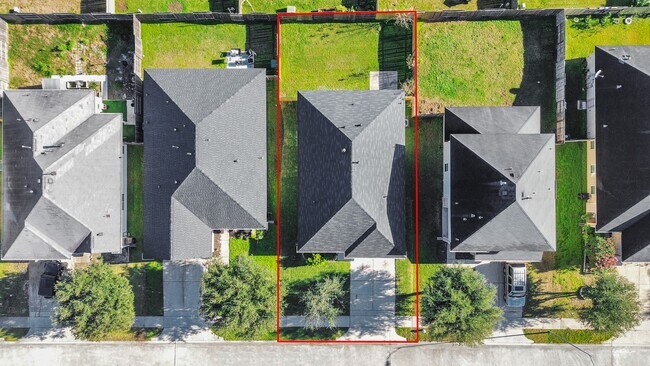 Building Photo - 21602 Ornella Cir