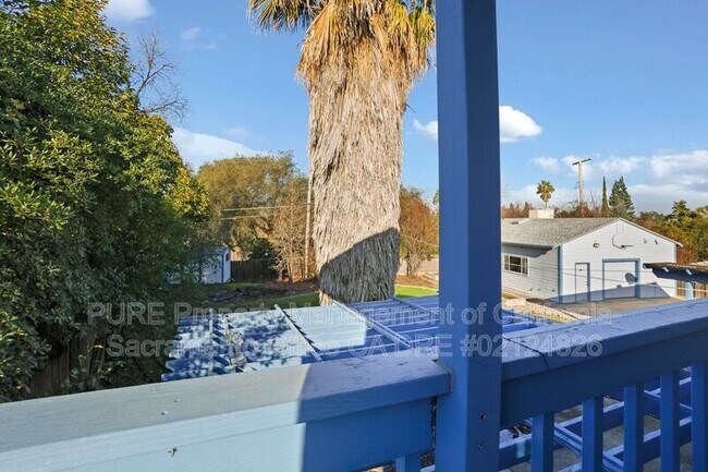 Building Photo - 7777 Uplands Way