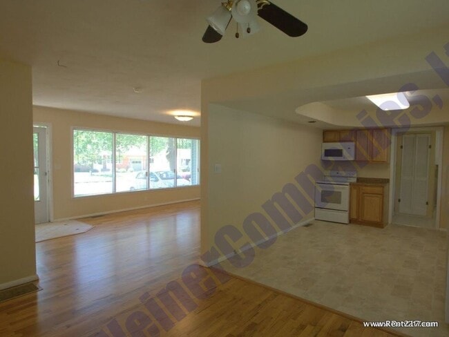 Building Photo - Available June 1st 2026!