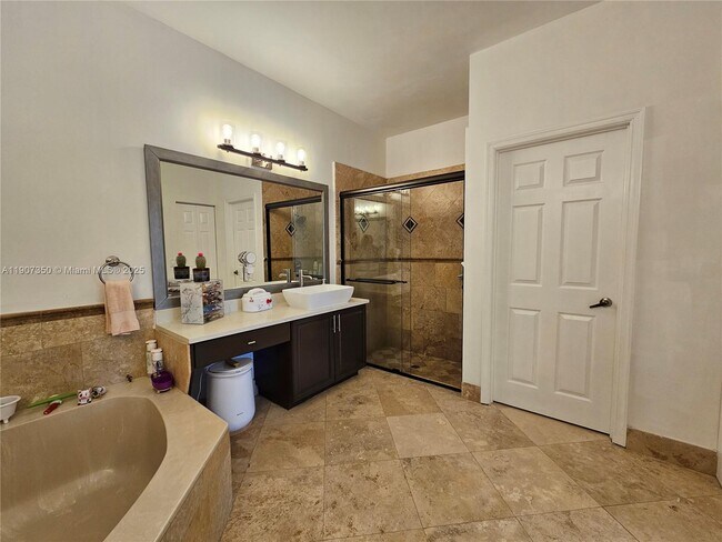 Building Photo - 17468 SW 36th St