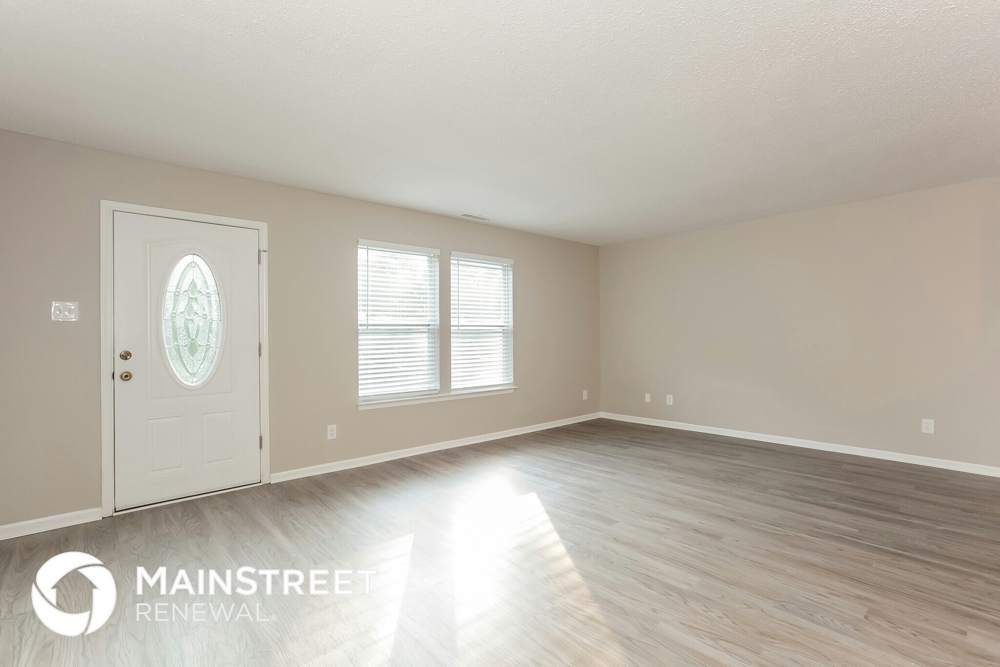 Building Photo - 2397 Collins Way